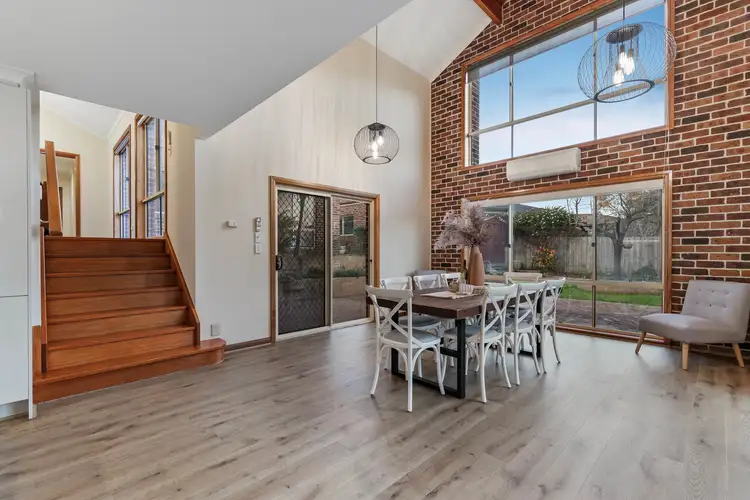 Fifth view of Homely house listing, 16 James Close, Sunbury VIC 3429