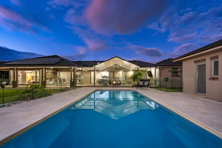 7 Woodhall Place, Luddenham NSW 2745