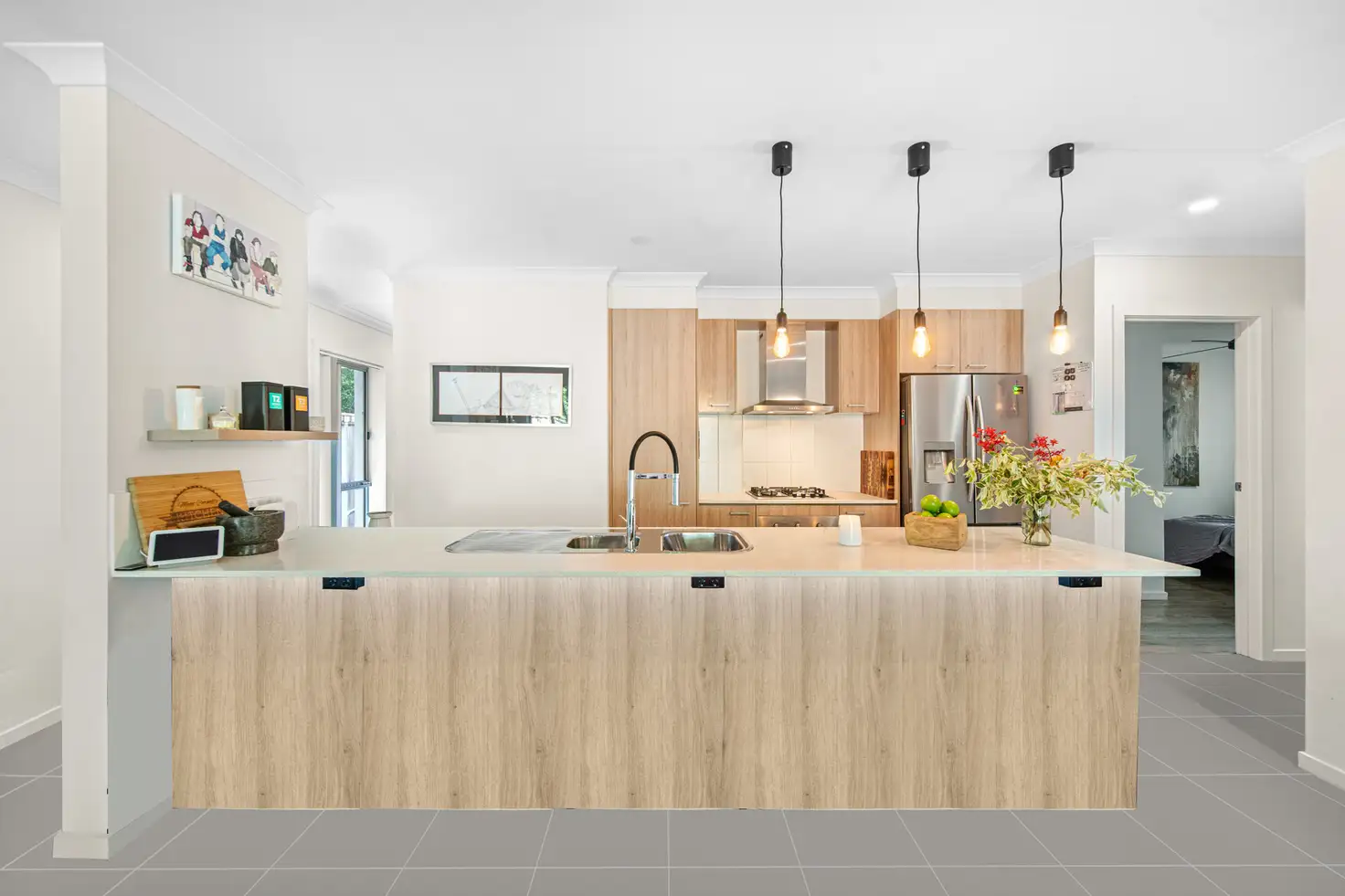 Main view of Homely townhouse listing, 24/5 Border Drive North, Currumbin Waters QLD 4223