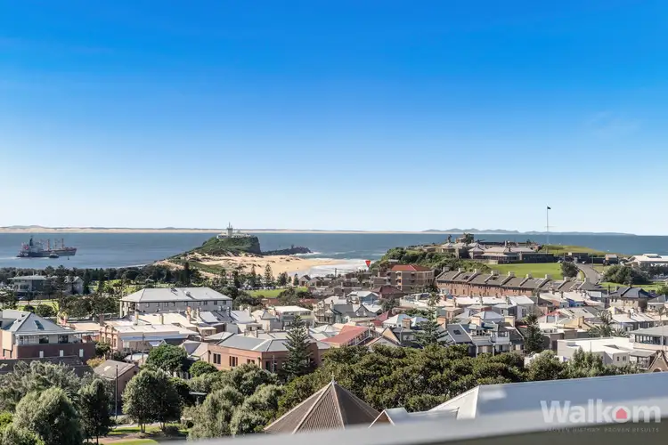 20/7 King Street