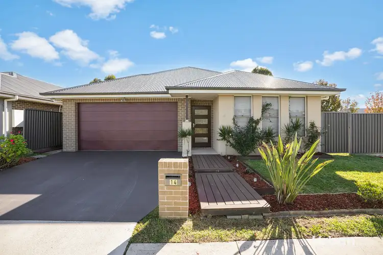 14 Winter Street, Denham Court NSW 2565