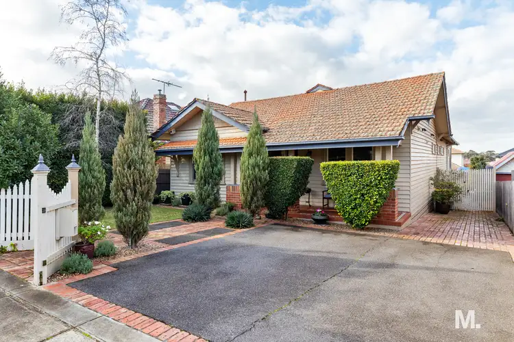 11 Brunel Street, Aberfeldie VIC 3040