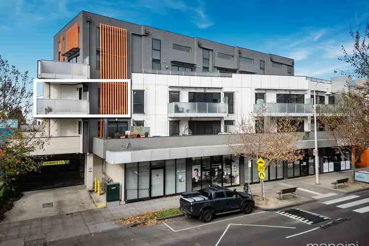 205/112 Pier Street, Altona VIC 3018