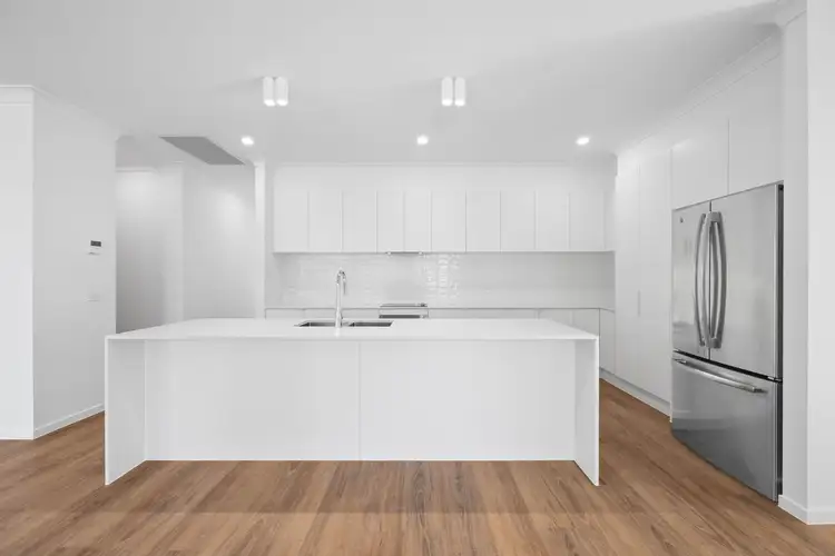 Third view of Homely semi-detached listing, 1/268 Main Road, Kuluin QLD 4558