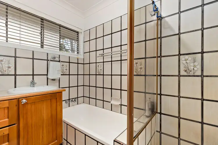 Sixth view of Homely house listing, 10 Joanne Street, Underwood QLD 4119