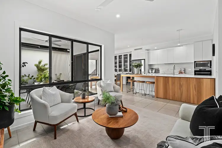103/16 Surbiton Court, Carindale QLD 4152