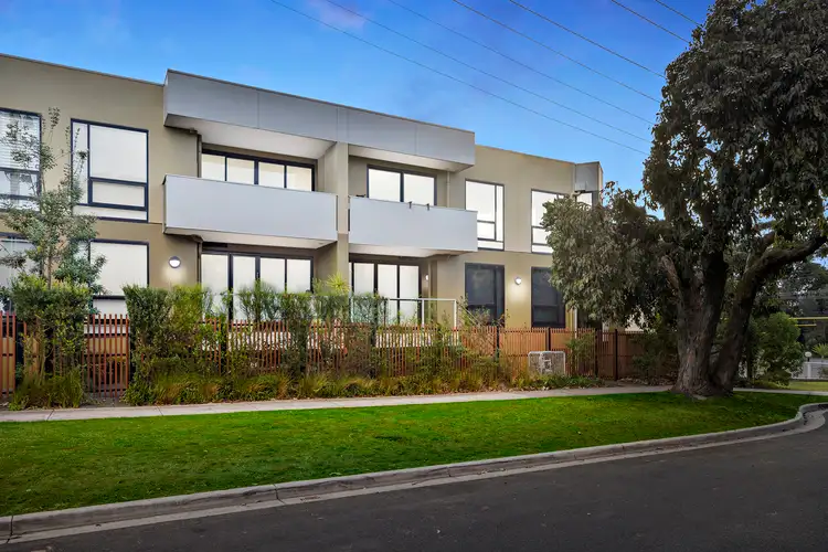 Main view of Homely unit listing, 103/2 Wattle Place, Mccrae VIC 3938
