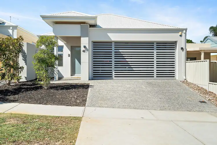 42B Deanmore Road, Scarborough WA 6019