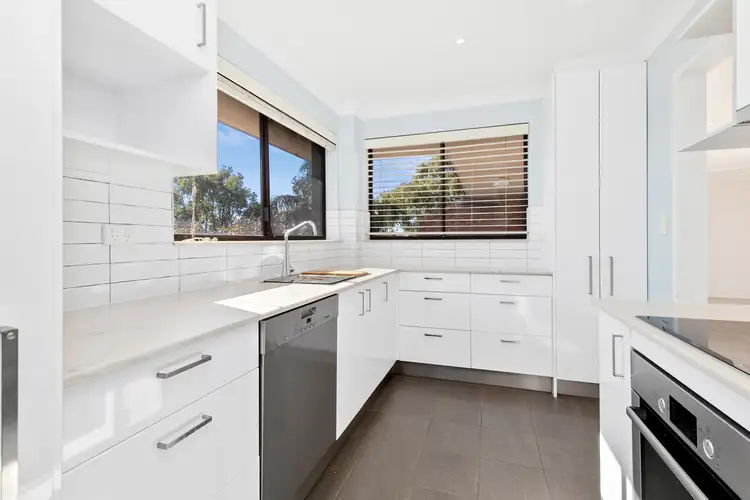 Third view of Homely apartment listing, 11/8-12 The Crescent, Dee Why NSW 2099