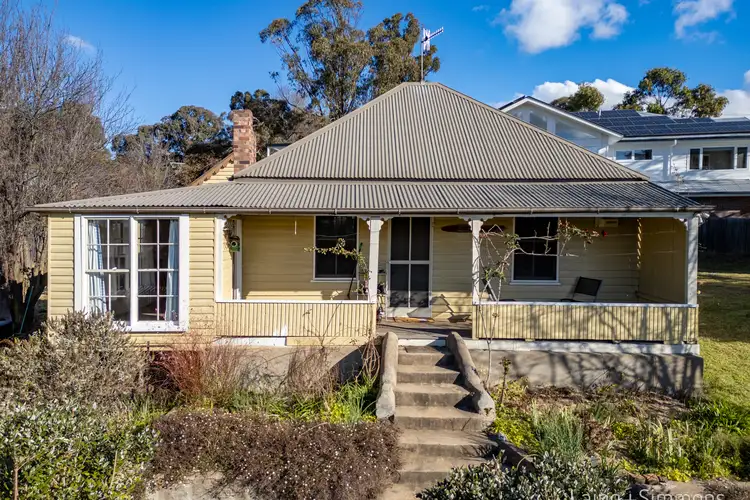 4 Burgess Street, Armidale NSW 2350
