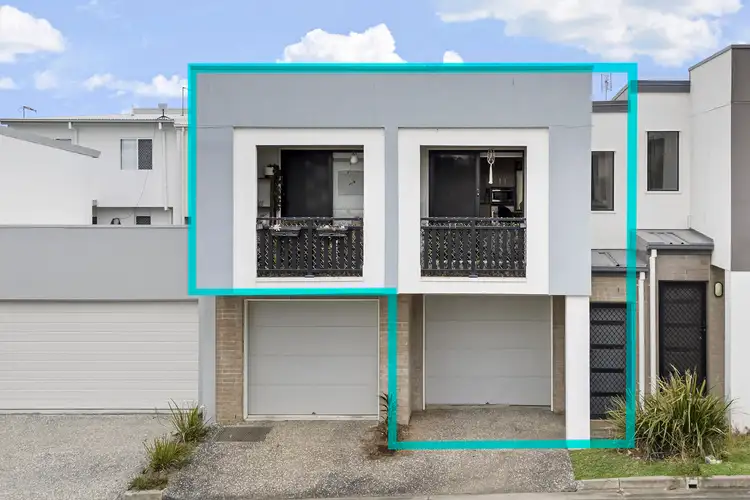 2/10 Banksia Road, Coomera QLD 4209