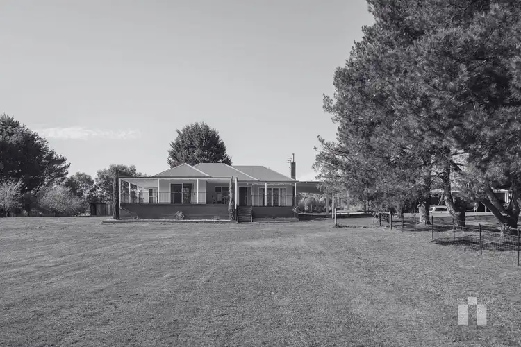 335 Sunday Creek Road, Sunday Creek VIC 3658