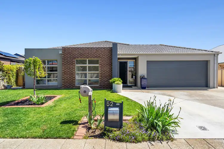 52 Pearl Bay Passage, St Leonards VIC 3223