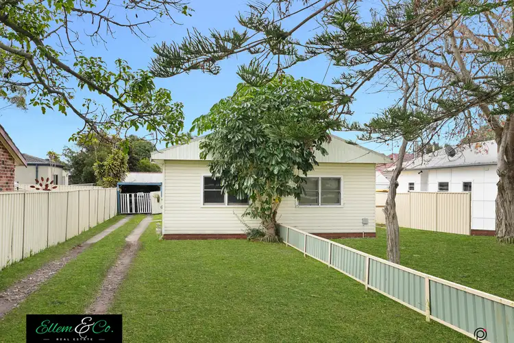 Second view of Homely block of units listing, 6 Shellharbour Road, Lake Illawarra NSW 2528