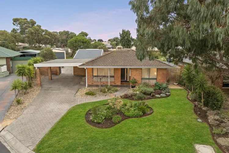 4 Yale Court, Sunbury VIC 3429