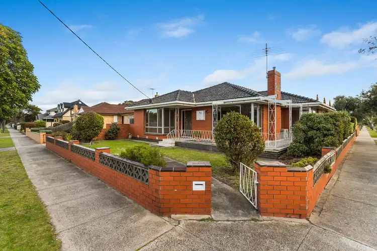 49 Grieve Parade, Altona VIC 3018