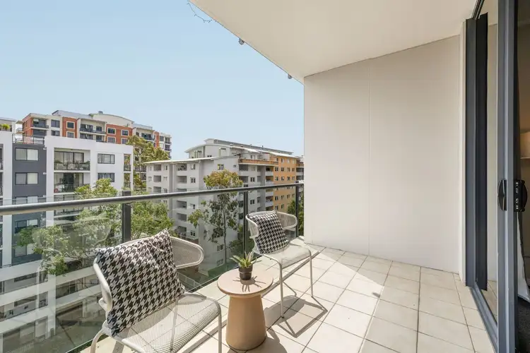 W 703/2-10 Orara Street