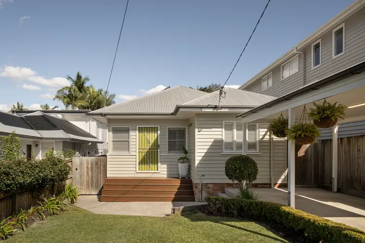 119 McIlwraith Avenue, Norman Park QLD 4170