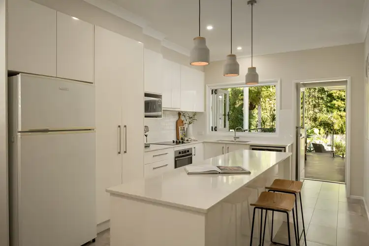 Fifth view of Homely house listing, 119 McIlwraith Avenue, Norman Park QLD 4170