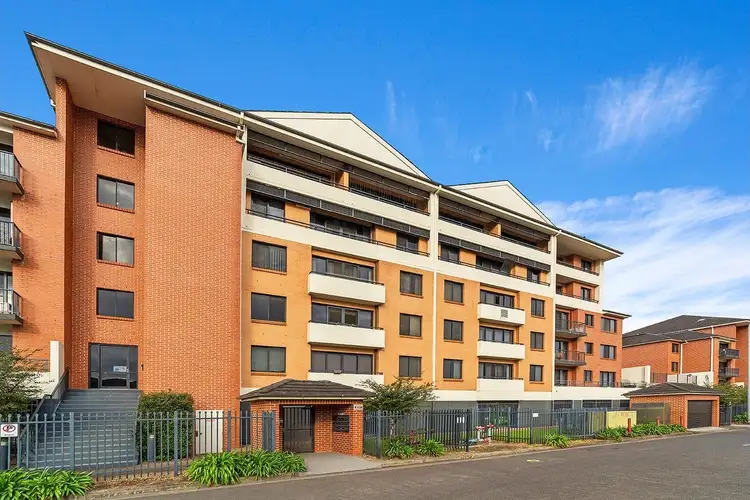 112/214-220 Princes Highway