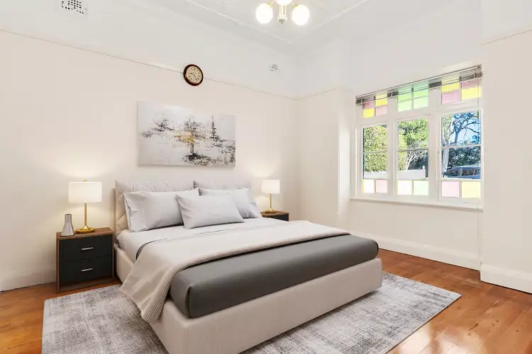 Third view of Homely house listing, 5/90 Toronto Parade, Sutherland NSW 2232