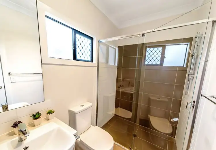 Sixth view of Homely townhouse listing, 4/69 Tenby Street, Mount Gravatt QLD 4122