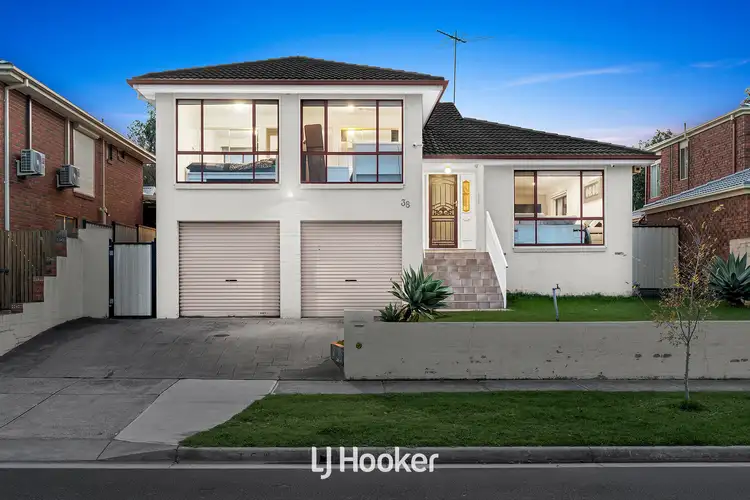 38 Eleanore Crescent, Hallam VIC 3803