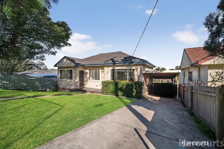 8 St Clair Place, Cardiff NSW 2285