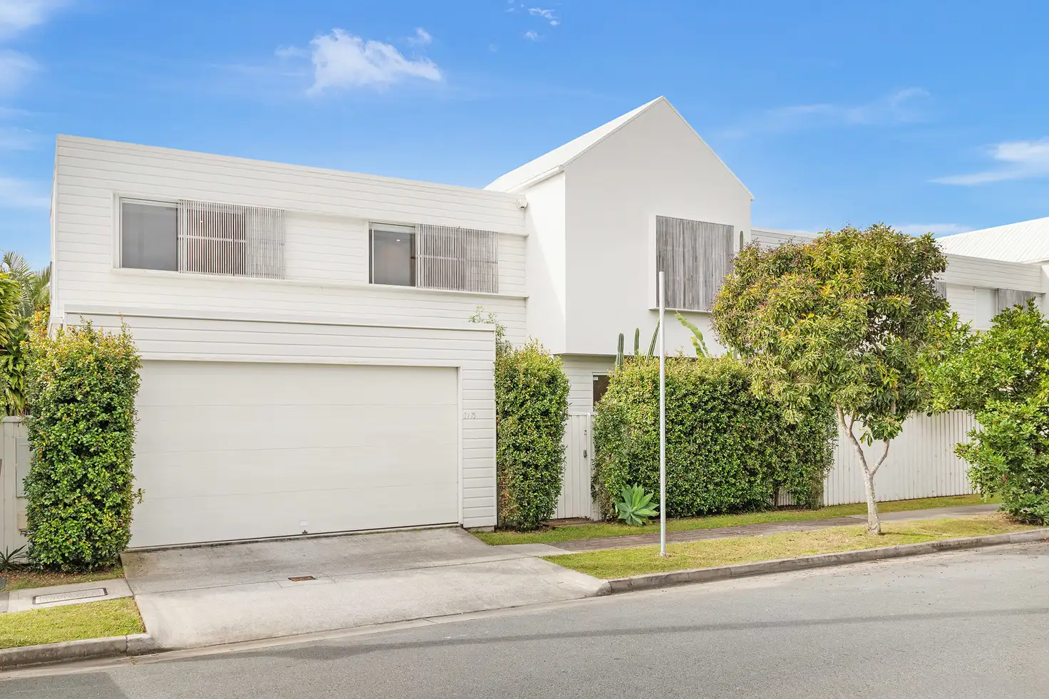 Main view of Homely villa listing, 2/75 Sunshine Parade, Miami QLD 4220