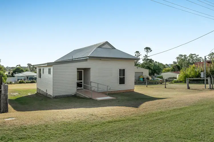 29 Church Street, Peranga QLD 4352
