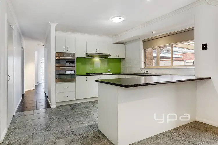 Fifth view of Homely house listing, 2 Toolim Walk, Sydenham VIC 3037