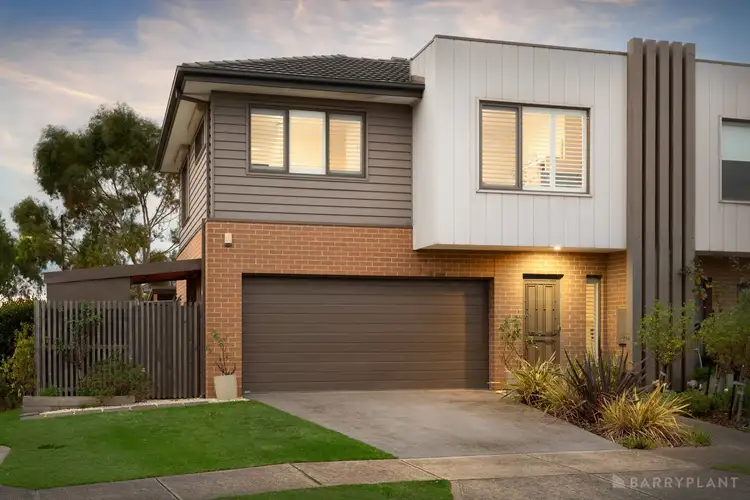 16 Rosette Crescent, Keysborough VIC 3173