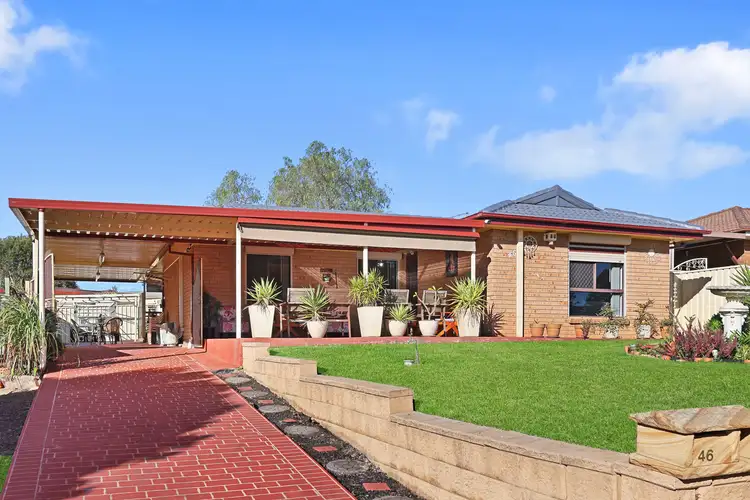 46 Leicester Way, St Clair NSW 2759