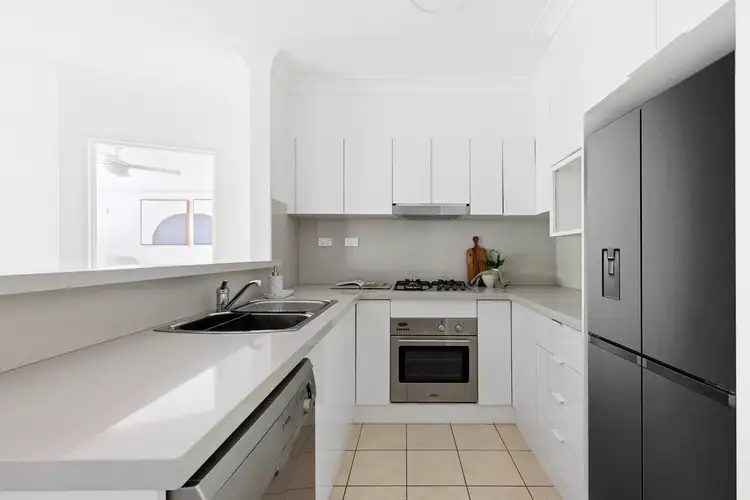 Fifth view of Homely apartment listing, 2/34-36 Boronia Street, Dee Why NSW 2099