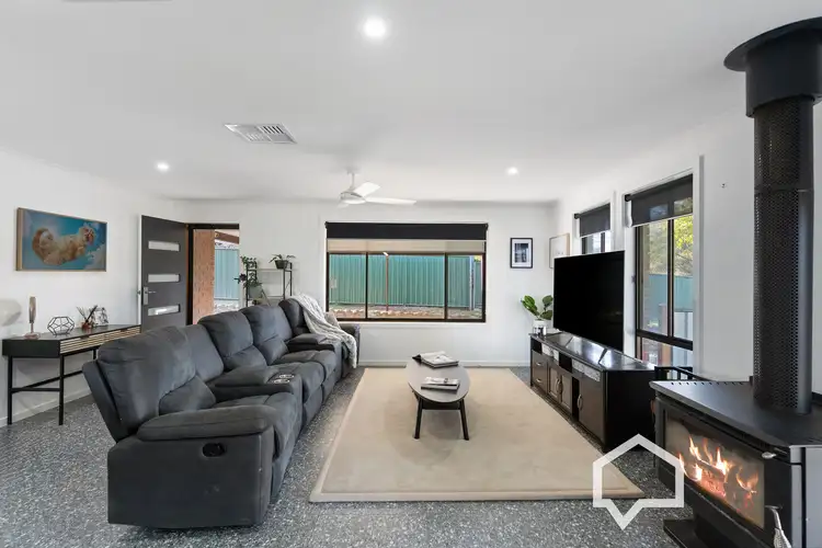 Fifth view of Homely house listing, 8 Elm Street, Eaglehawk VIC 3556