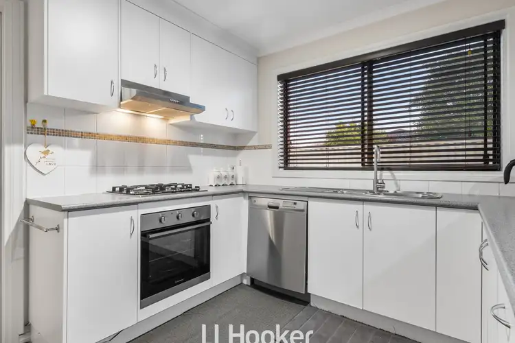 Seventh view of Homely house listing, 6 Venus Place, Cranbourne VIC 3977