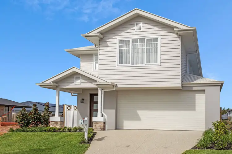 5 Celtic Way, Helensvale QLD 4212