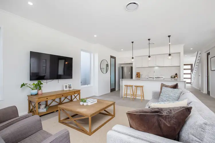 Second view of Homely house listing, 5 Celtic Way, Helensvale QLD 4212