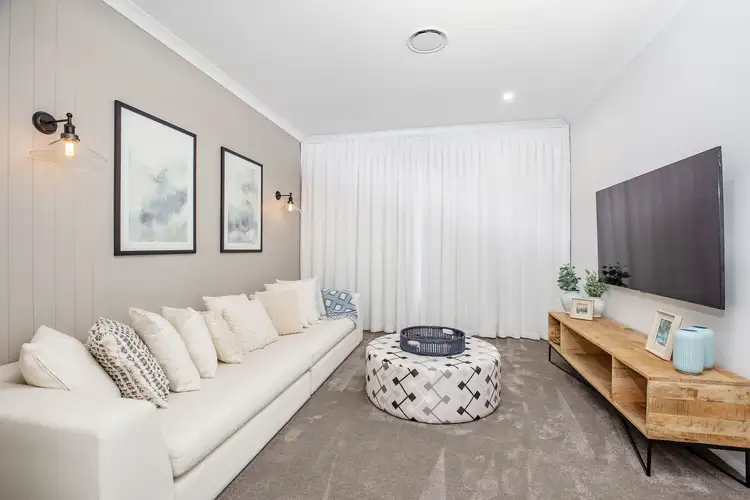 Sixth view of Homely house listing, 5 Celtic Way, Helensvale QLD 4212