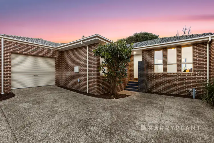 2/5 Morton Street, Clayton VIC 3168
