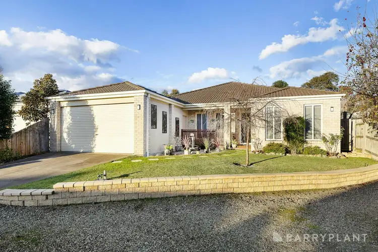 67 Pinoak Drive, Yarra Glen VIC 3775