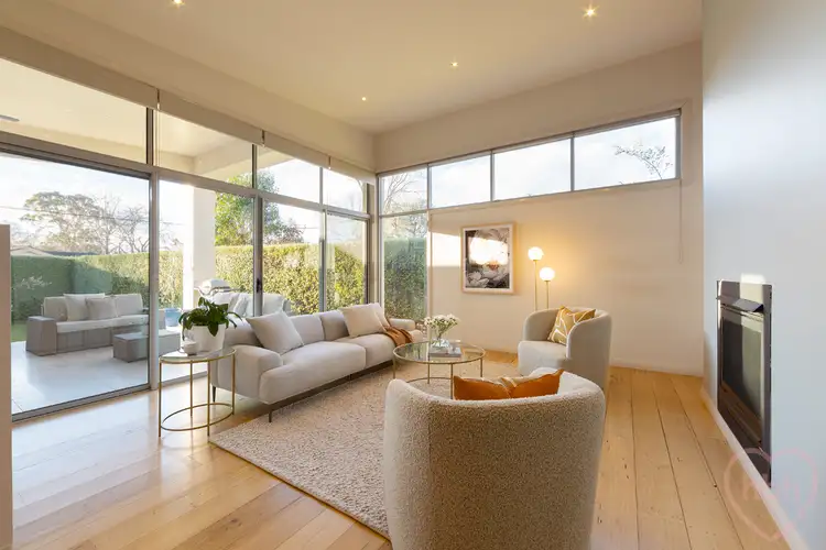 14 Gillies Street, Curtin ACT 2605