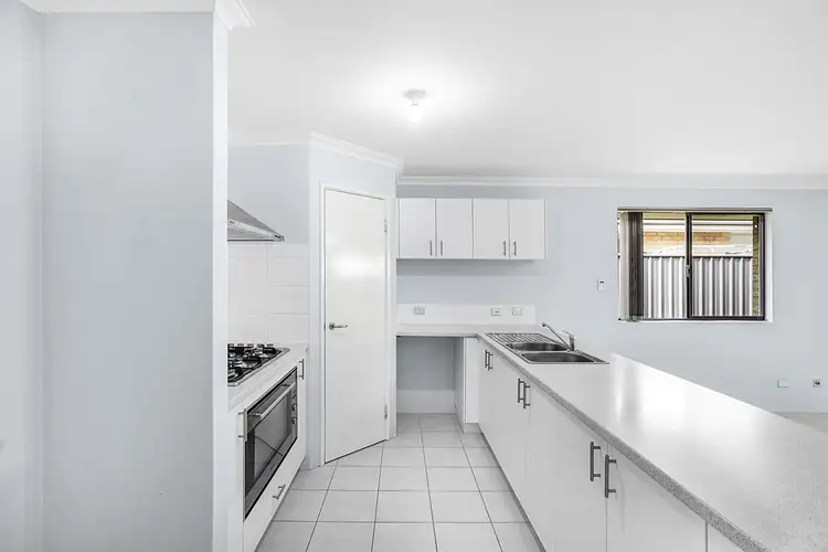 Fifth view of Homely house listing, 3 Dillwynia Bend, Banksia Grove WA 6031
