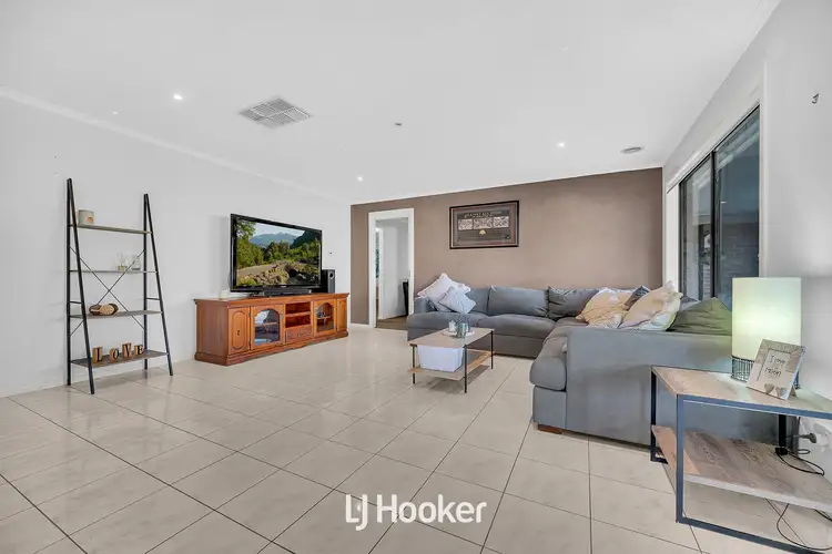 Fourth view of Homely house listing, 21 Butterfield Place, Cranbourne East VIC 3977