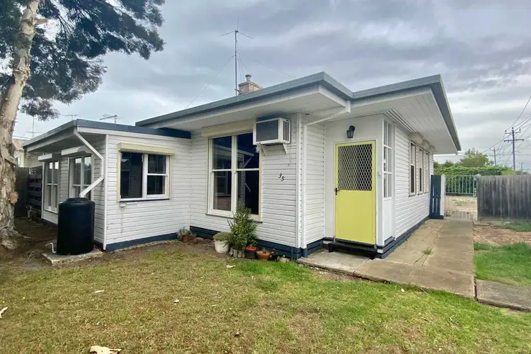 35 Cox Road