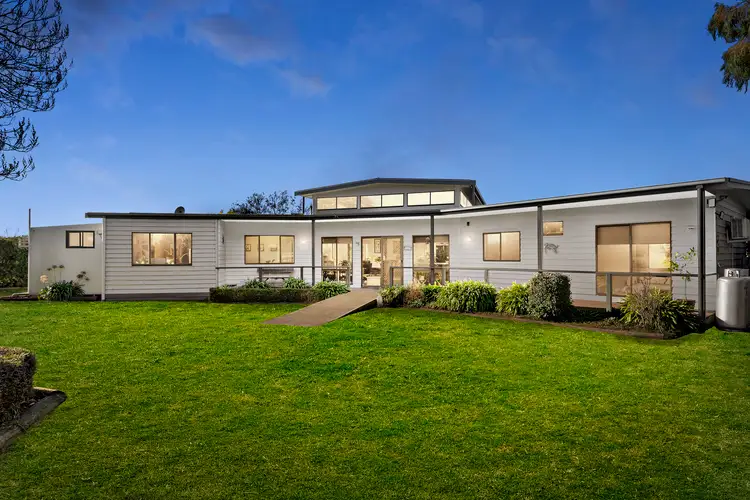 1930 Old Melbourne Road, Millbrook VIC 3352