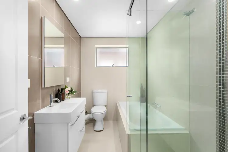 Sixth view of Homely apartment listing, 1/73 Shirley Road, Wollstonecraft NSW 2065