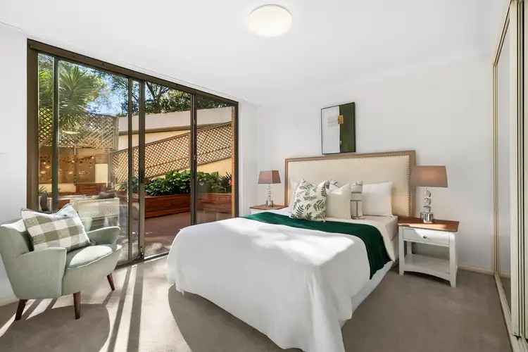 Third view of Homely apartment listing, 9/5 Boronia Street, Wollstonecraft NSW 2065