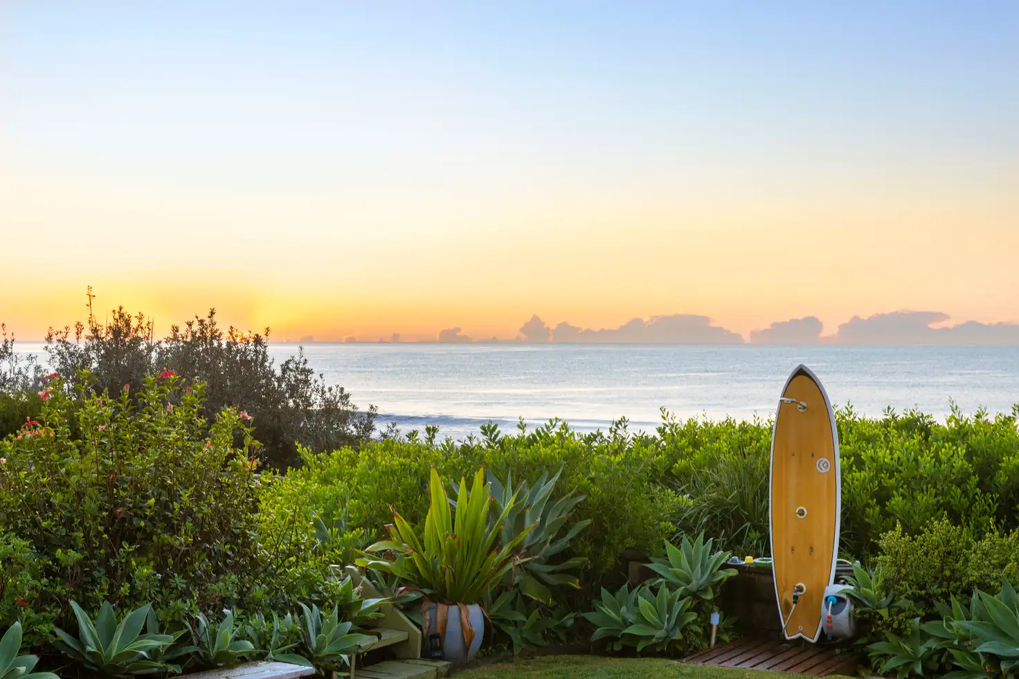 Main view of Homely unit listing, 2/81 Ocean Street, Narrabeen NSW 2101