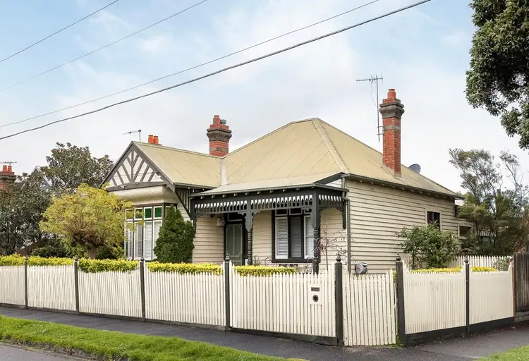 2 Montrose Avenue, Brighton VIC 3186